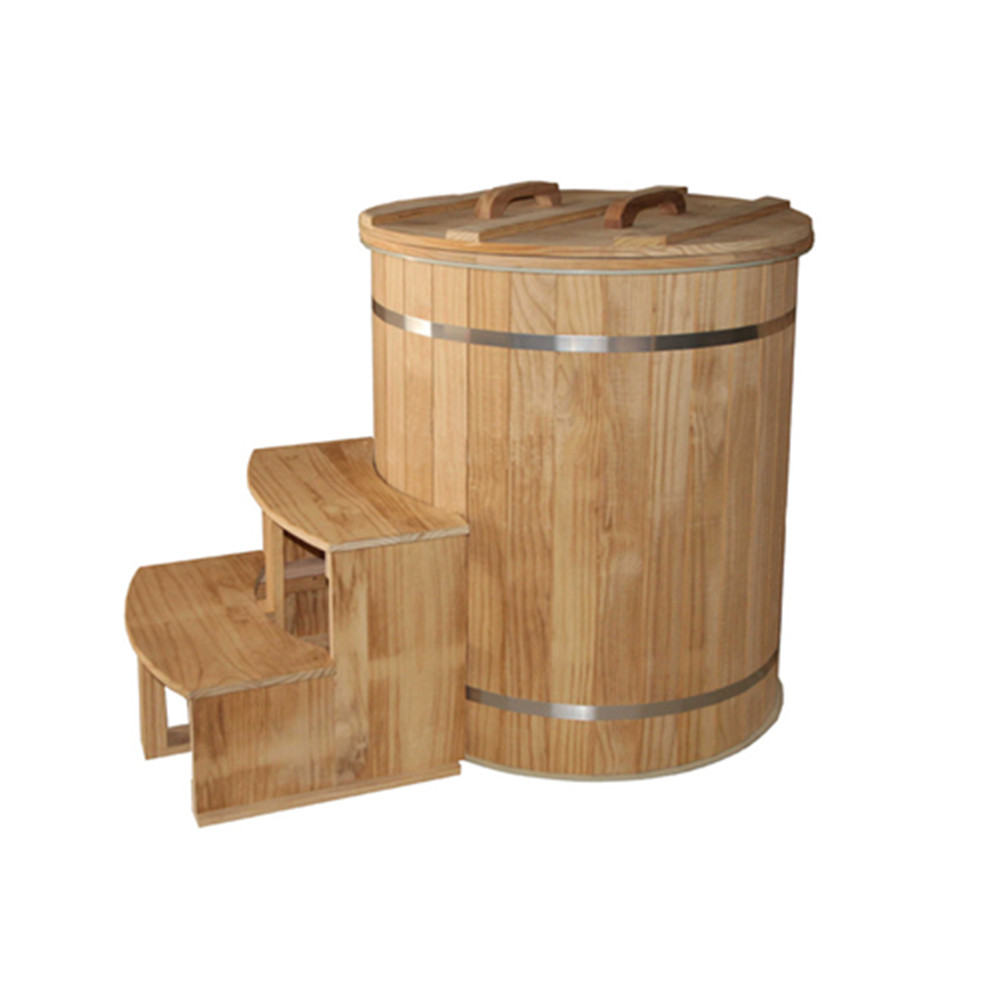 Thermostatic outdoor bath tub