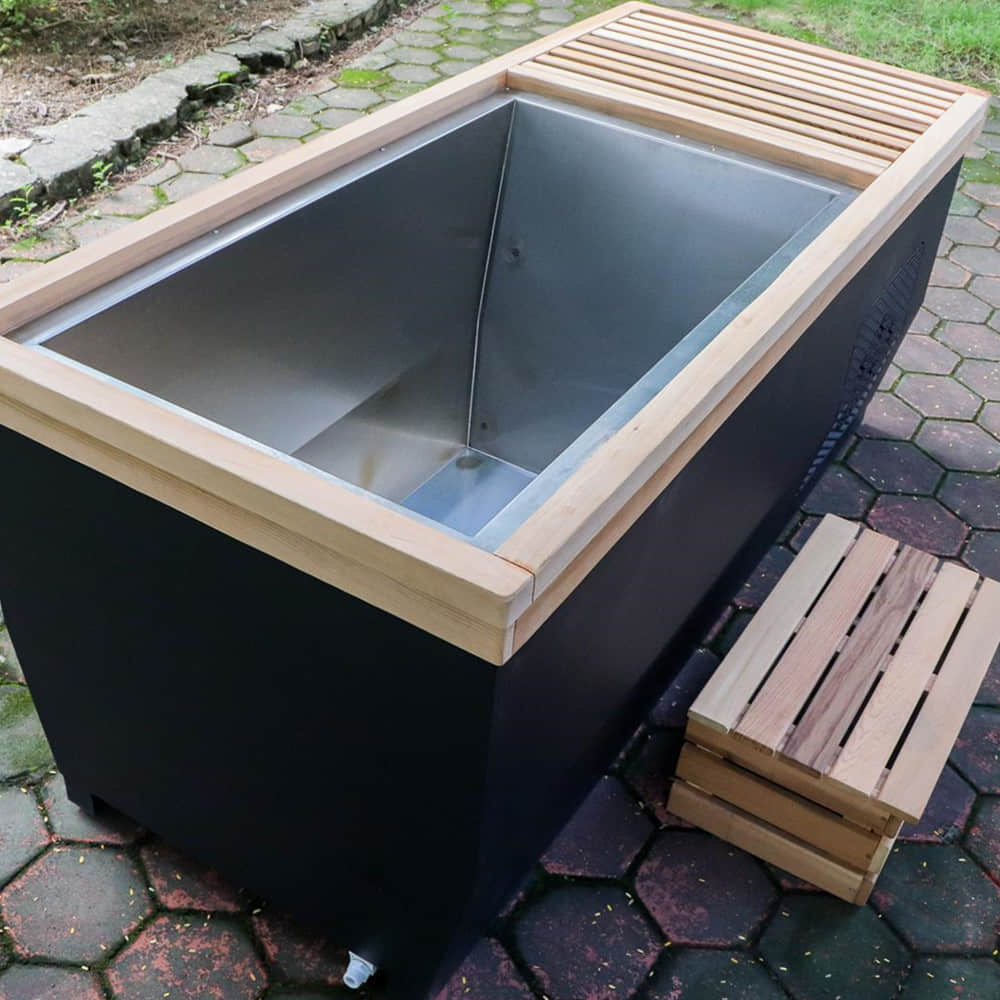 WHI-D ice bath bucket series.