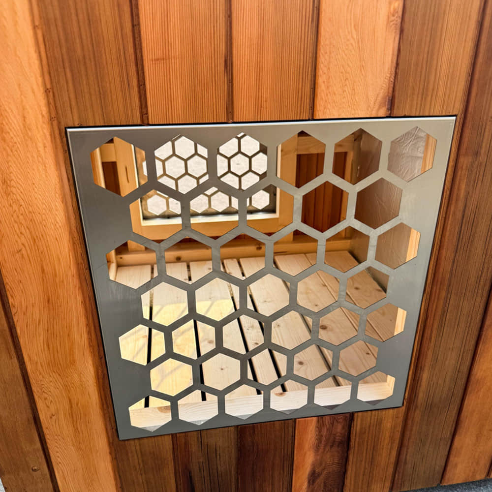 Outdoor family custom cold water spa bath.