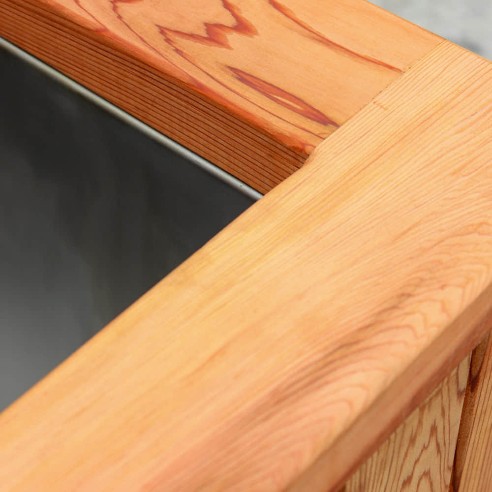 Outdoor family custom cold water spa bath.