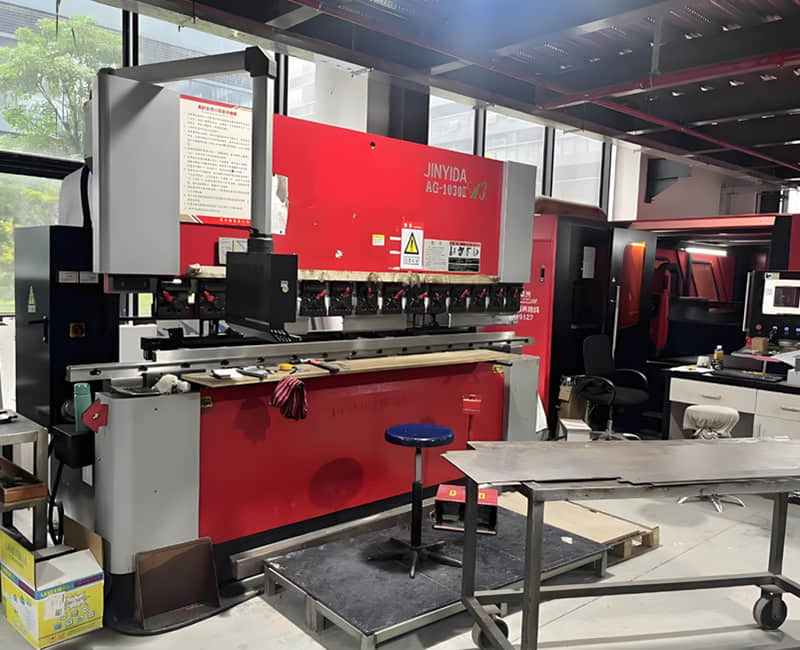 Machining workshop display