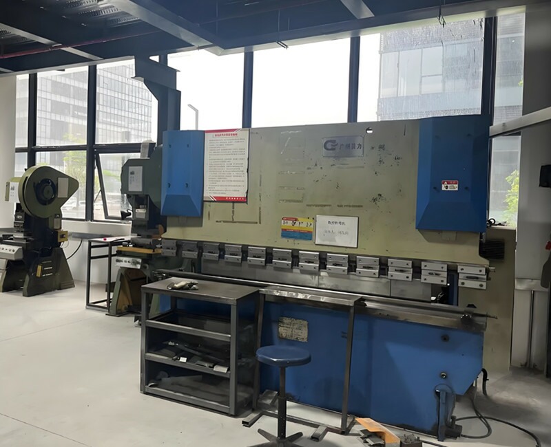 Machining workshop display