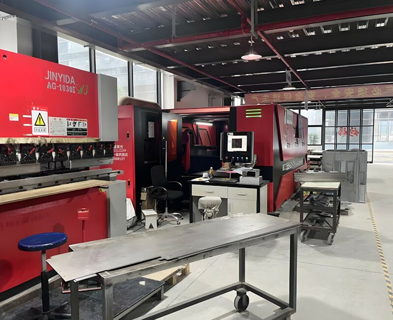 Machining workshop display